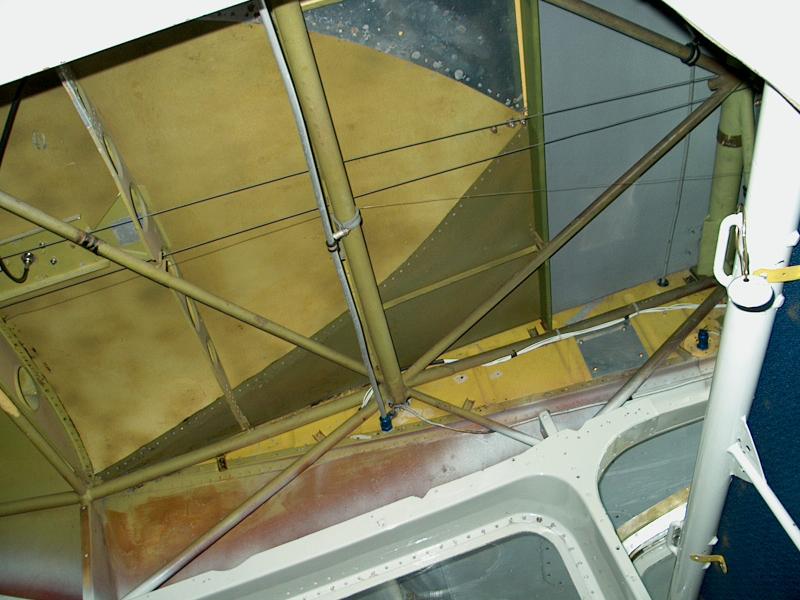 hi-res 339-helio_inside_headliner.jpg