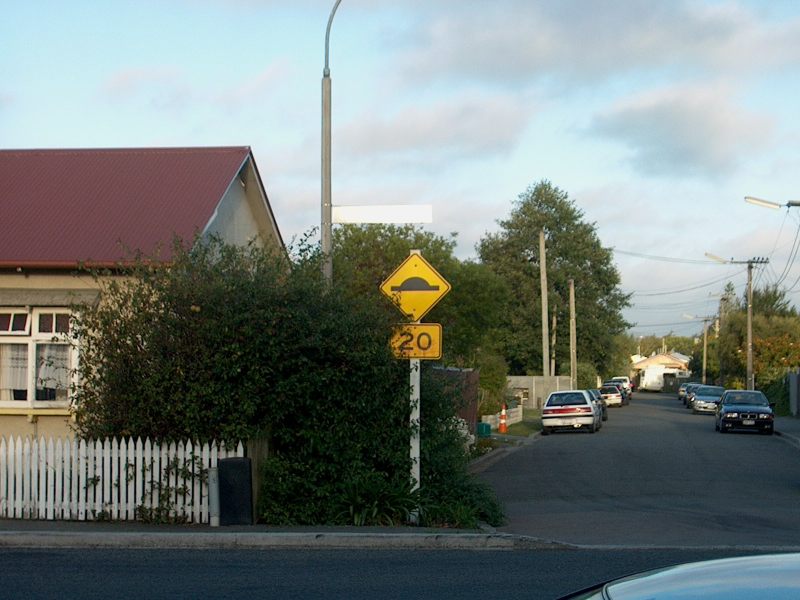 IM003782