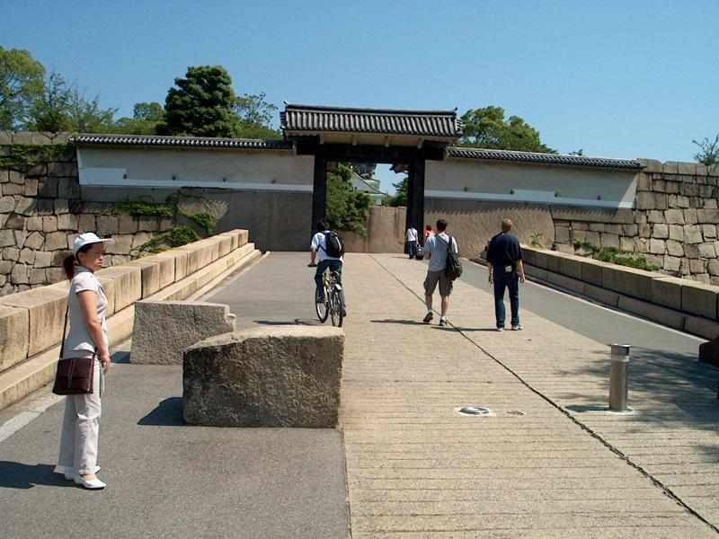 Entrance into the inner castle area