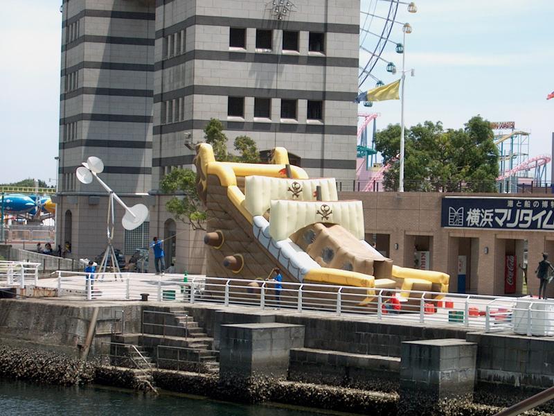 Inflatable kid slide 